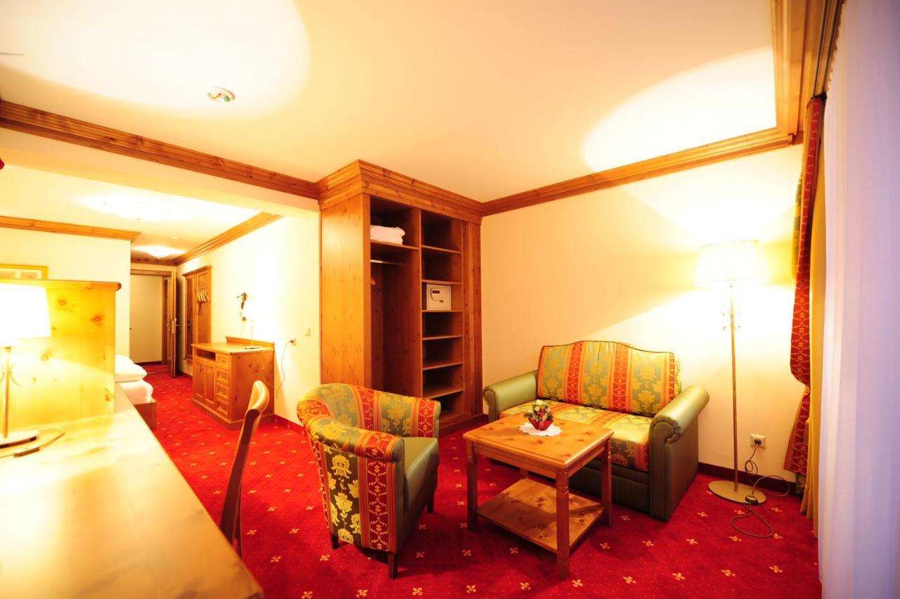 Hotel Max Serfaus Exterior photo